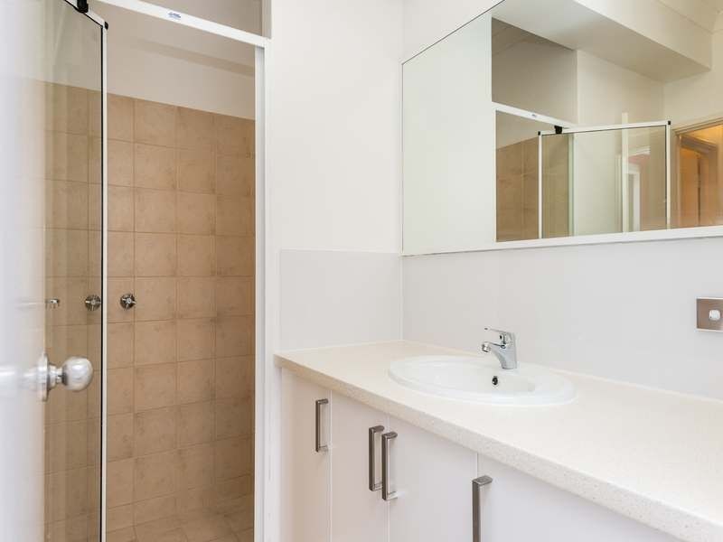 60/11 Regal Place, East Perth WA 6004