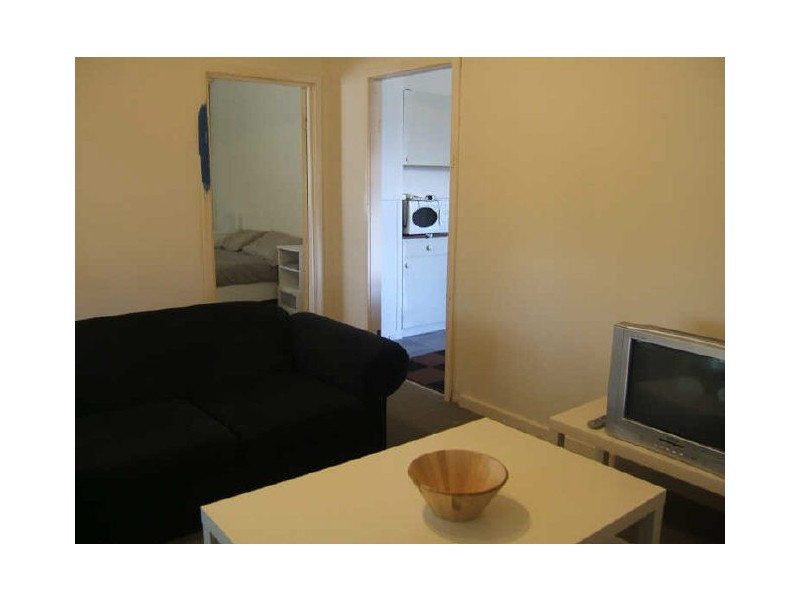 6 Humphry street, St James WA 6102