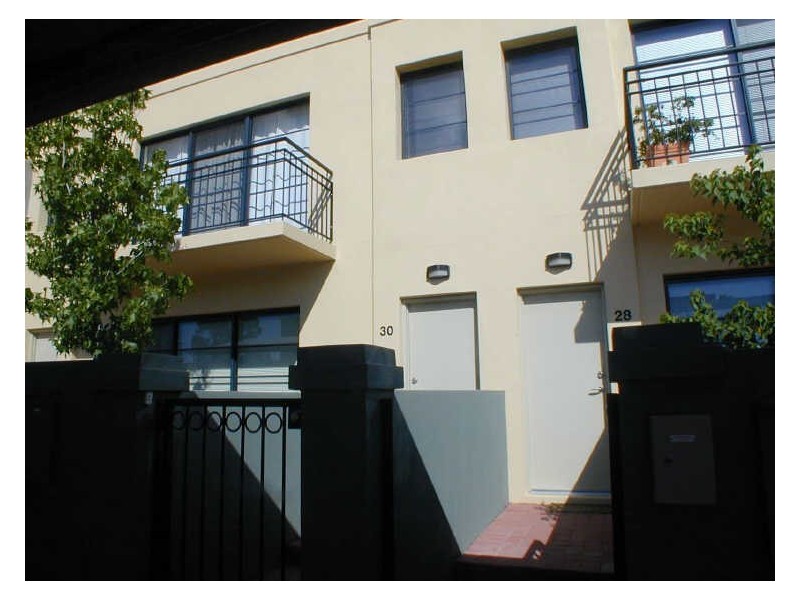 30/28 Robinson Avenue, Northbridge WA 6003