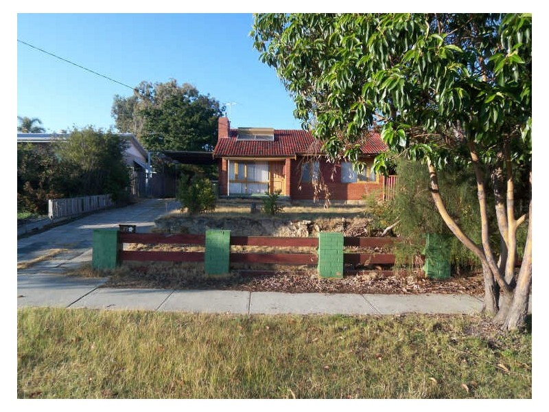 17 Fermaner Street, Karrinyup WA 6018