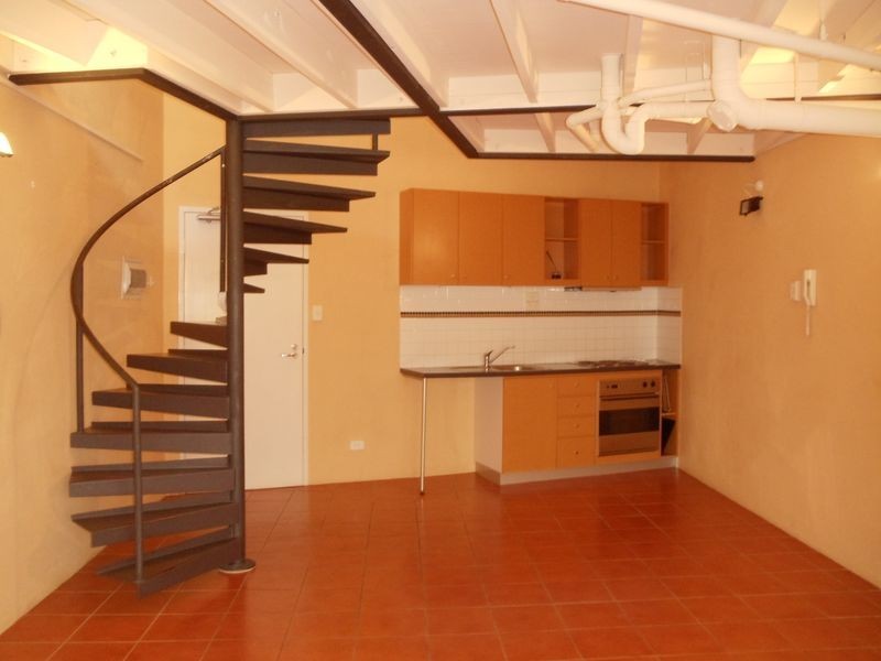 8 Little Saunders Street, East Perth WA 6004