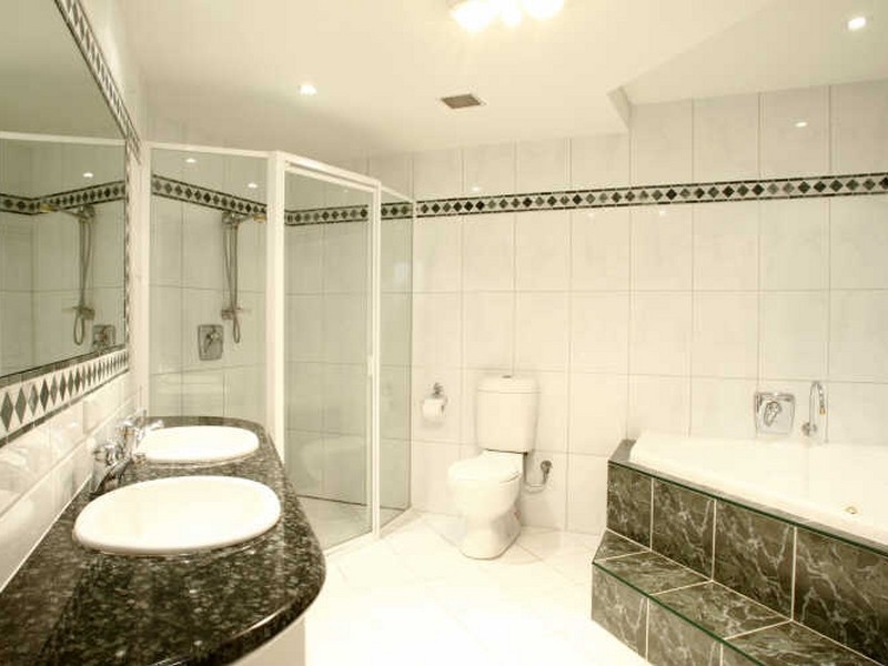 1/10 Eastbrook Terrace, East Perth WA 6004