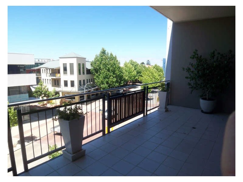 2/101 Royal Street, East Perth WA 6004