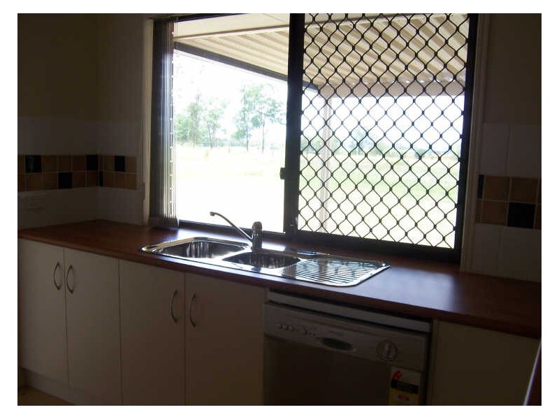 Adare QLD 4343