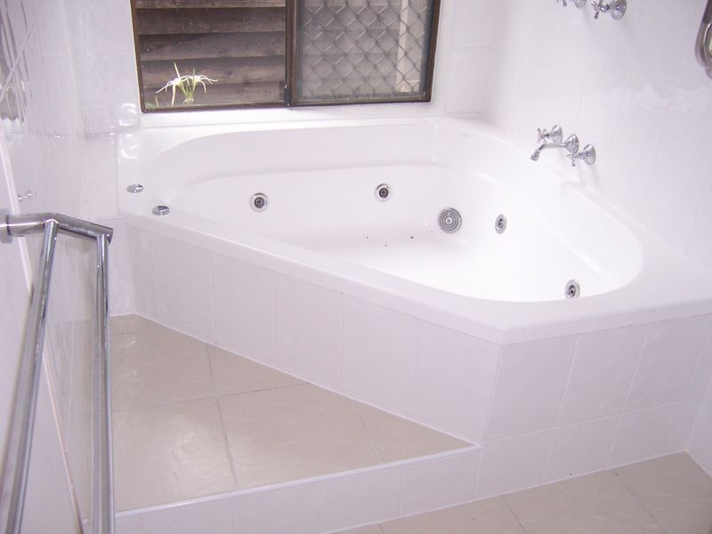 Kensington Grove QLD 4341