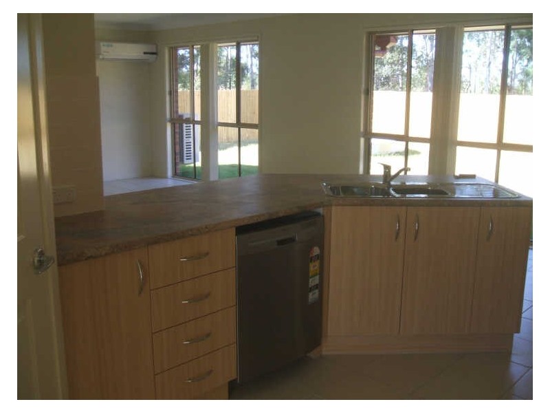 Adare QLD 4343