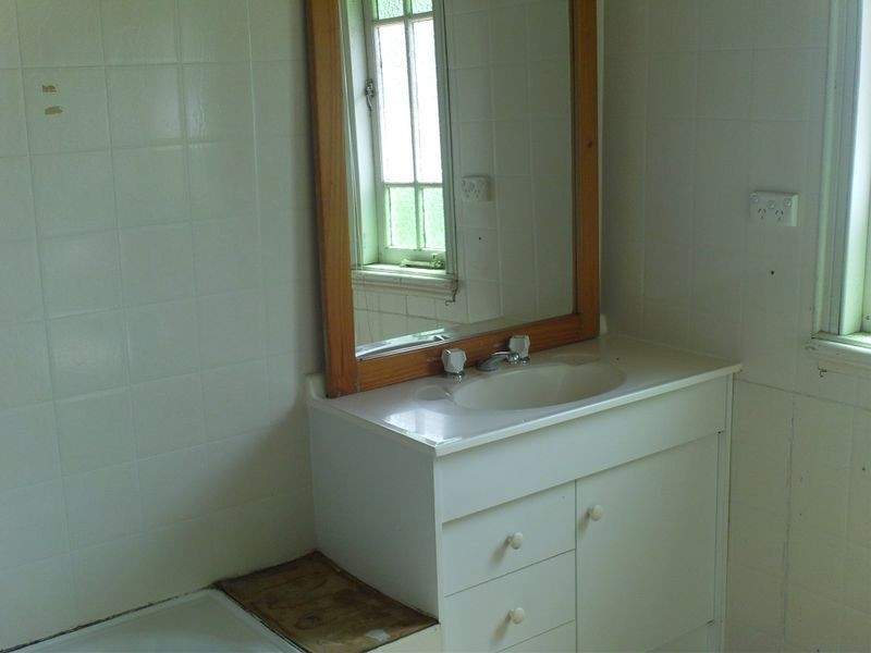 Mount Sylvia QLD 4343