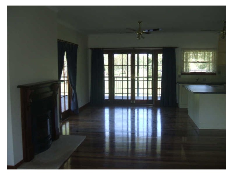Lockyer Waters QLD 4311
