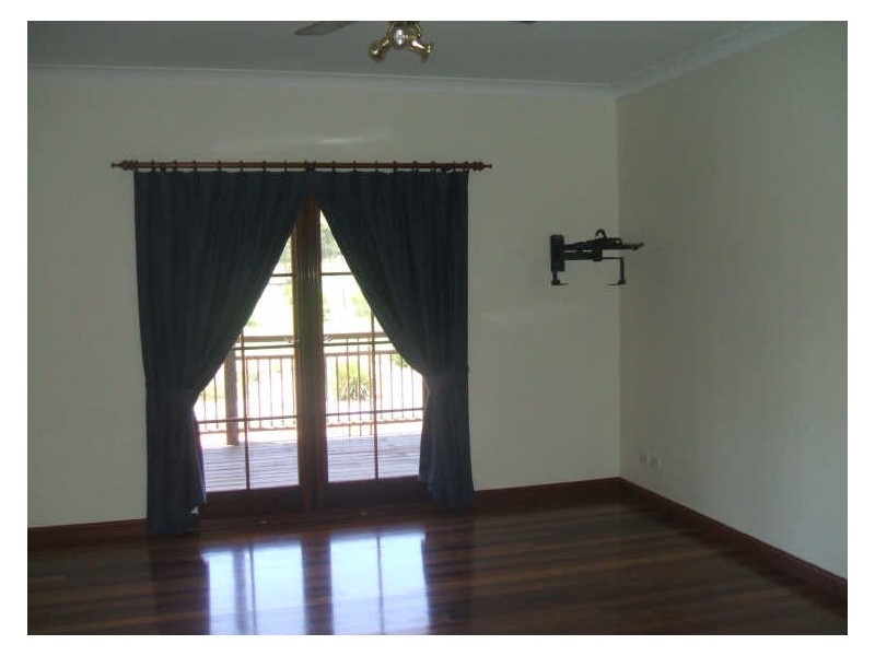 Lockyer Waters QLD 4311