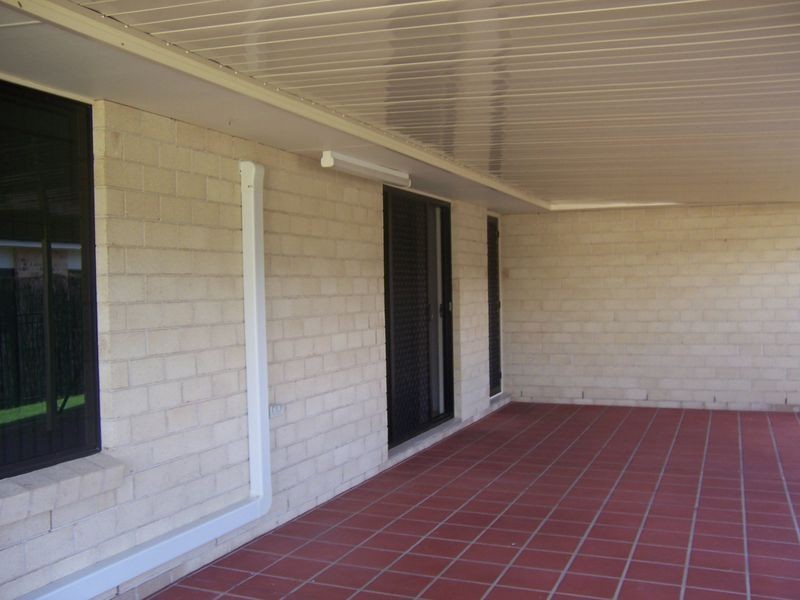 21 Davis Crescent, Gatton QLD 4343