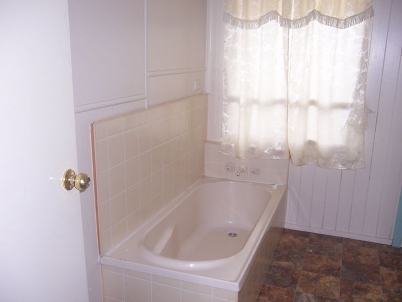 11 Buaraba Street, Gatton QLD 4343