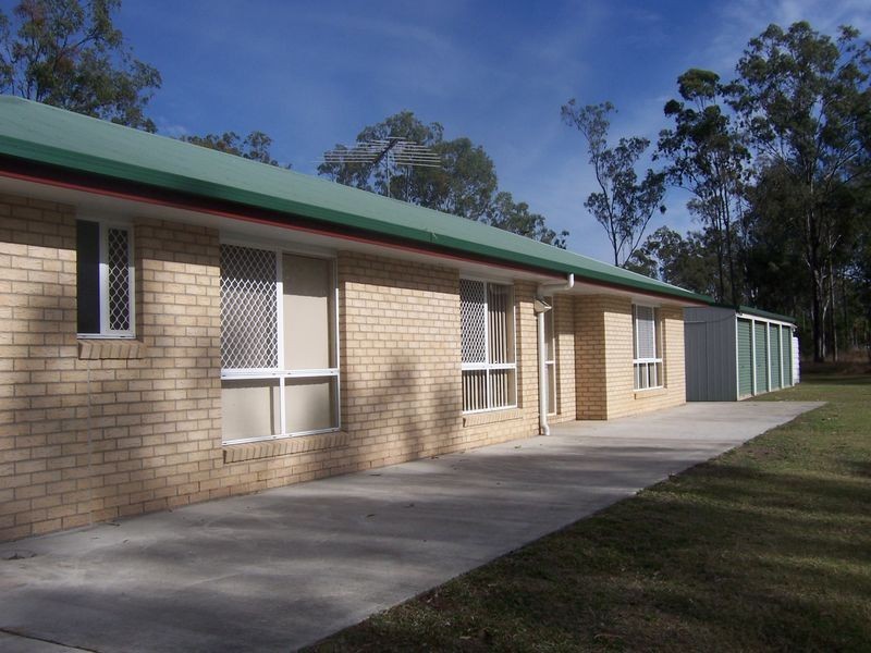 Lockyer Waters QLD 4311