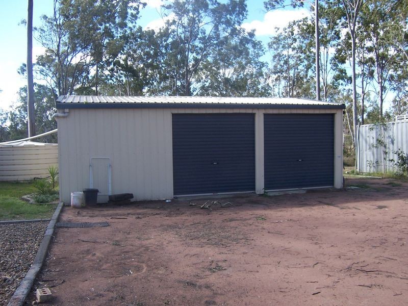 3 Lewis Court, Lockyer Waters QLD 4311