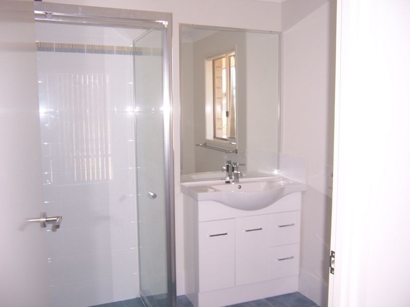 15 Cockatoo Drive, Adare QLD 4343