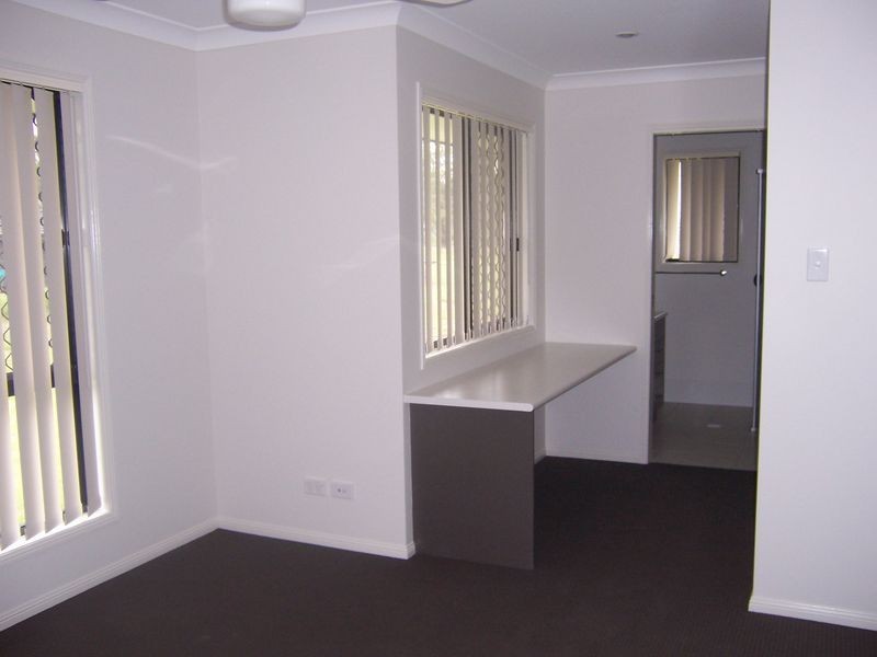 Adare QLD 4343