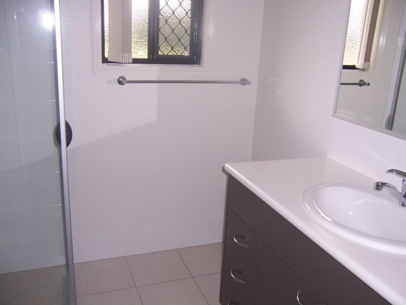 Adare QLD 4343