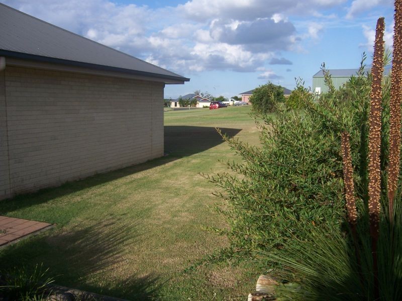 6 Kyle Close, Placid Hills QLD 4343