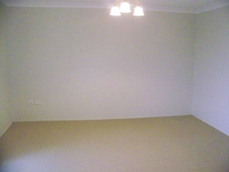 6 Kyle Close, Placid Hills QLD 4343