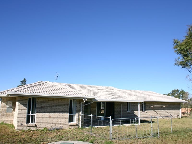 Adare QLD 4343