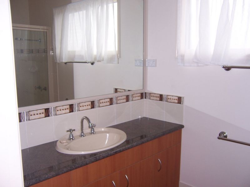 11 Peta Drive, Gatton QLD 4343