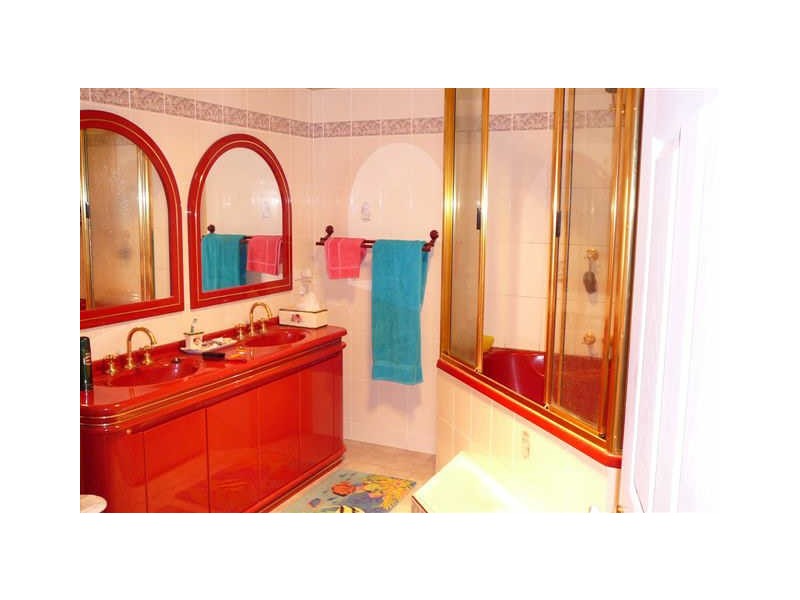 11 Wheatley Court, Regency Downs QLD 4341