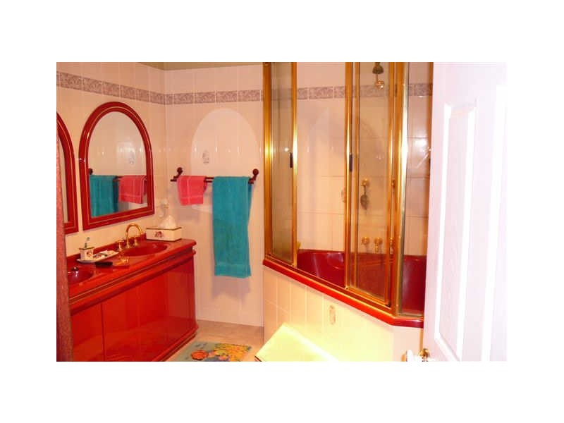 11 Wheatley Court, Regency Downs QLD 4341