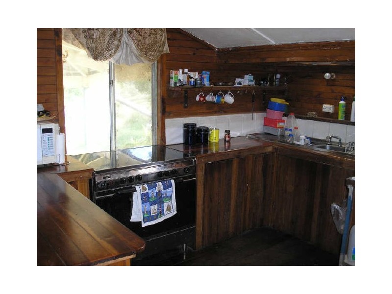 Lockyer Waters QLD 4311