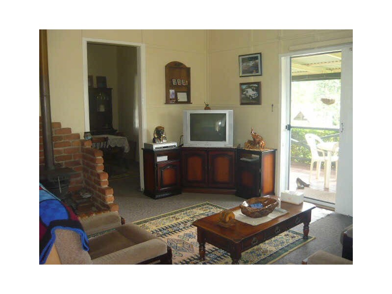 1084 Gatton Esk Road, Spring Creek QLD 4343