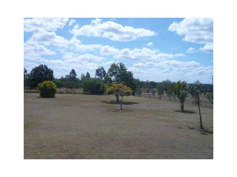 Lockyer Waters QLD 4311