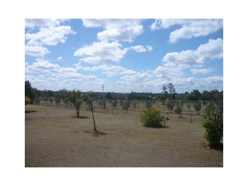 Lockyer Waters QLD 4311