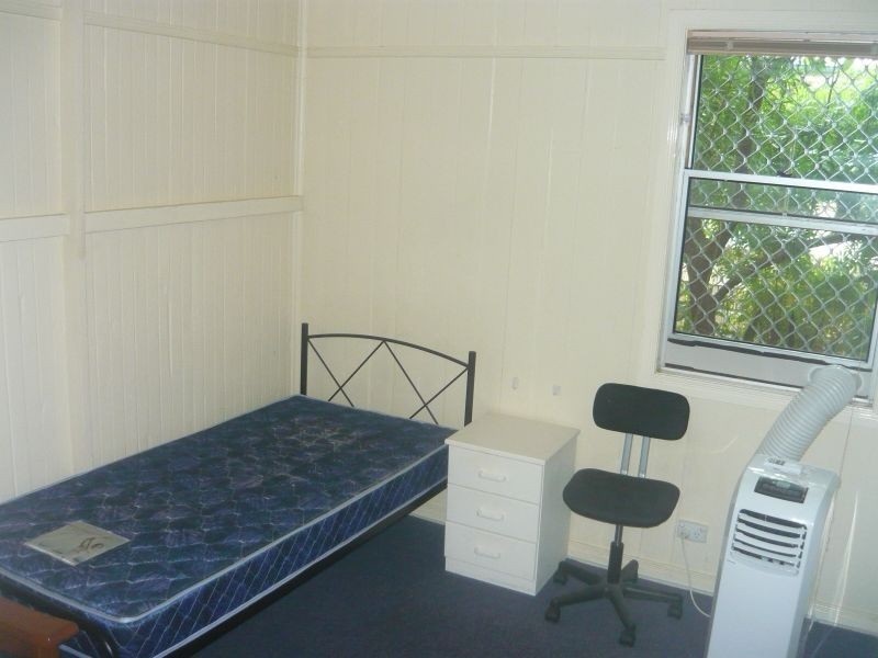 16 Strong Street, Gatton QLD 4343