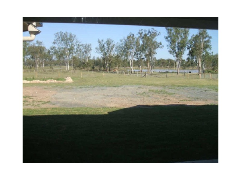 Lake Clarendon QLD 4343