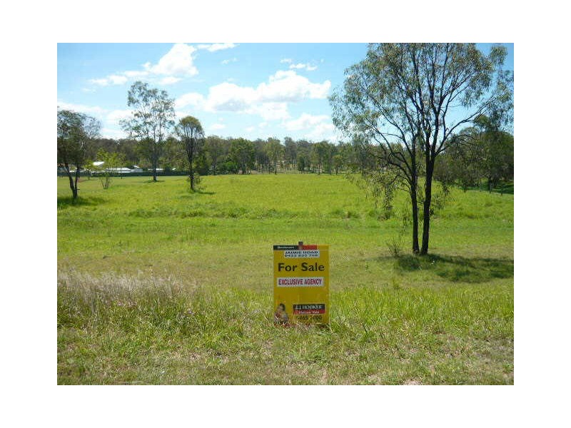 41 Challenge Avenue, Kensington Grove QLD 4341