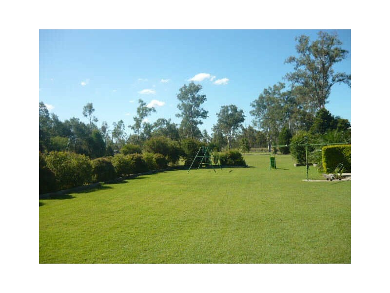 31 Folbigg Court, Lake Clarendon QLD 4343