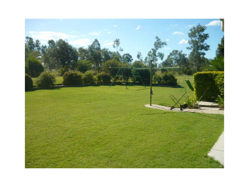 31 Folbigg Court, Lake Clarendon QLD 4343