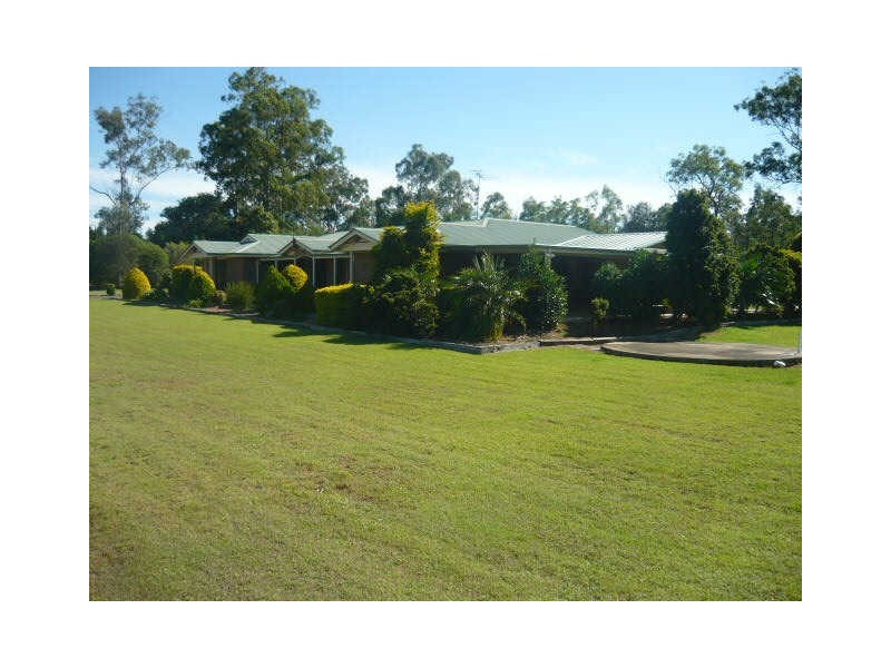 31 Folbigg Court, Lake Clarendon QLD 4343