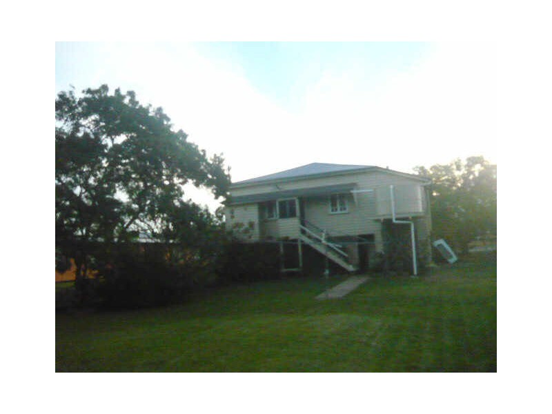 8 William Street, Gatton QLD 4343