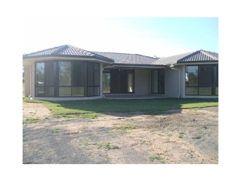 Lake Clarendon QLD 4343