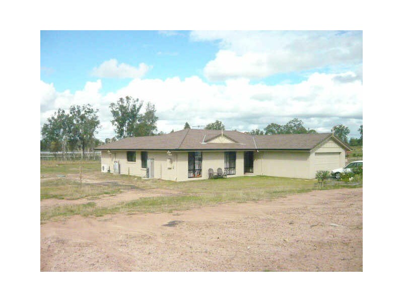 Lake Clarendon QLD 4343