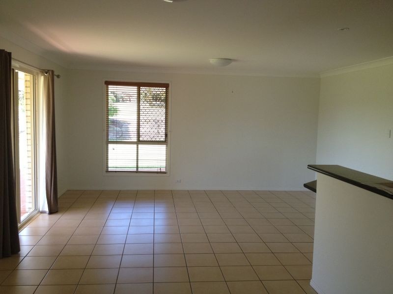 18 Kyle Close, Placid Hills QLD 4343