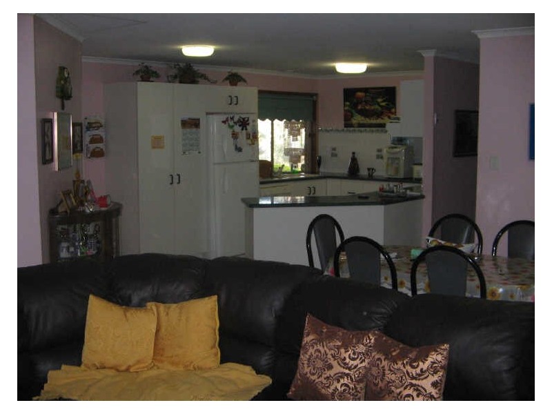 107 Thallon Road, Kensington Grove QLD 4341