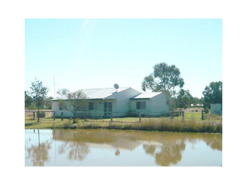 11 Primrose Place, Regency Downs QLD 4341