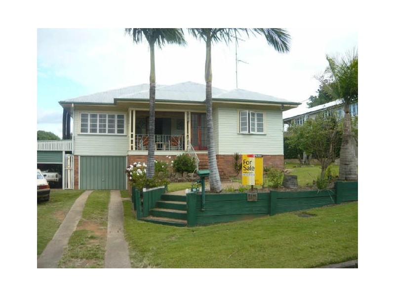 16 North Street, Gatton QLD 4343