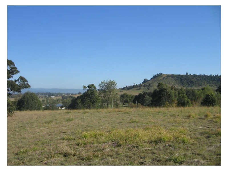 25 Bushman Street, Plainland QLD 4341