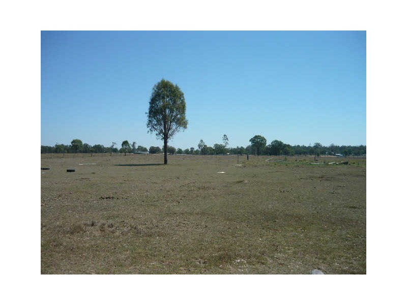 17 Markai Road, Lockyer Waters QLD 4311