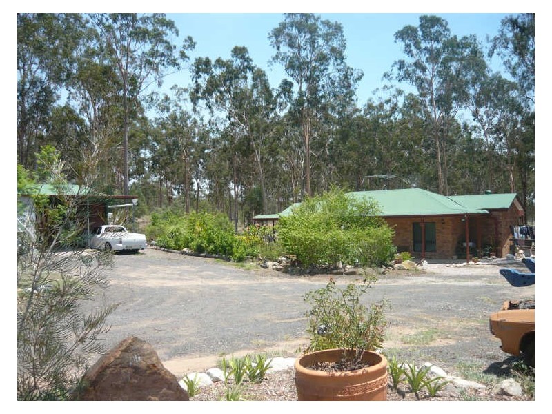 83 Robeck Road, Gatton QLD 4343