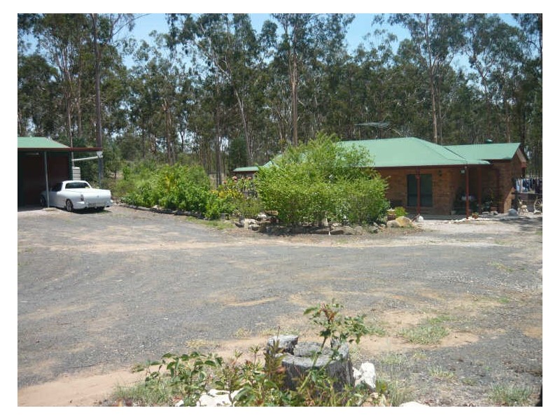 83 Robeck Road, Gatton QLD 4343