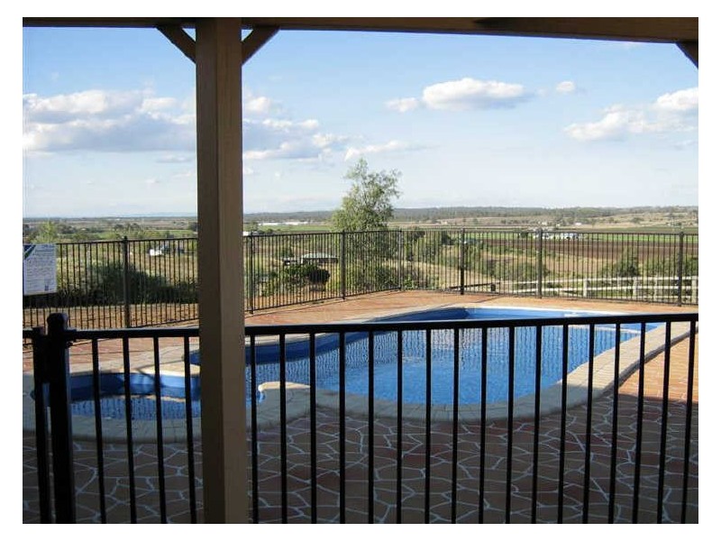 164 Mount Sylvia Road, Upper Tenthill QLD 4343