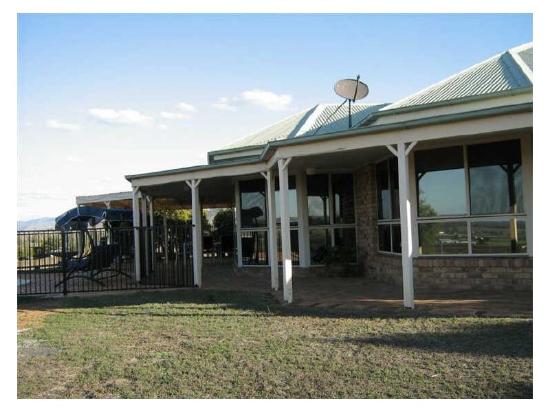 164 Mount Sylvia Road, Upper Tenthill QLD 4343