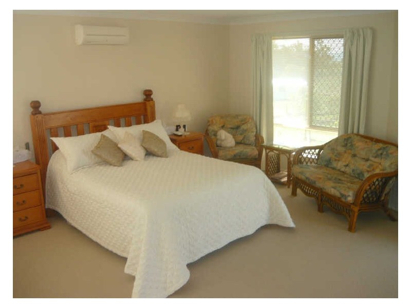 11 Lorikeet Road, Regency Downs QLD 4341